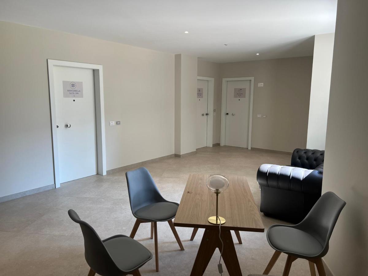 Marisabella Suite 9 Bari Exterior foto