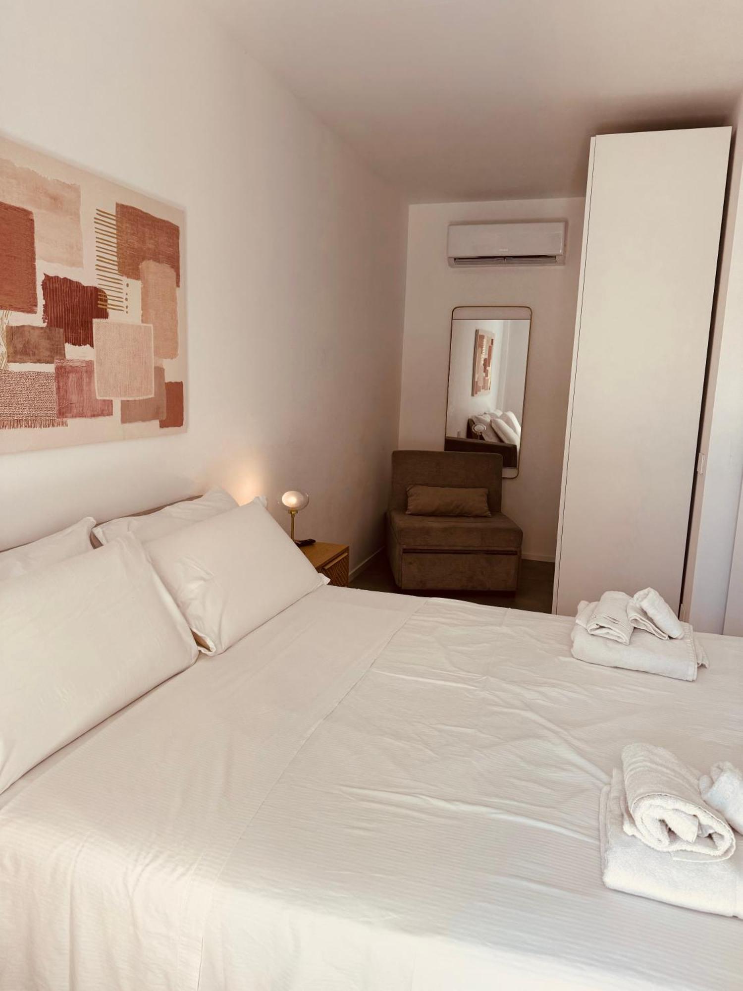 Marisabella Suite 9 Bari Exterior foto